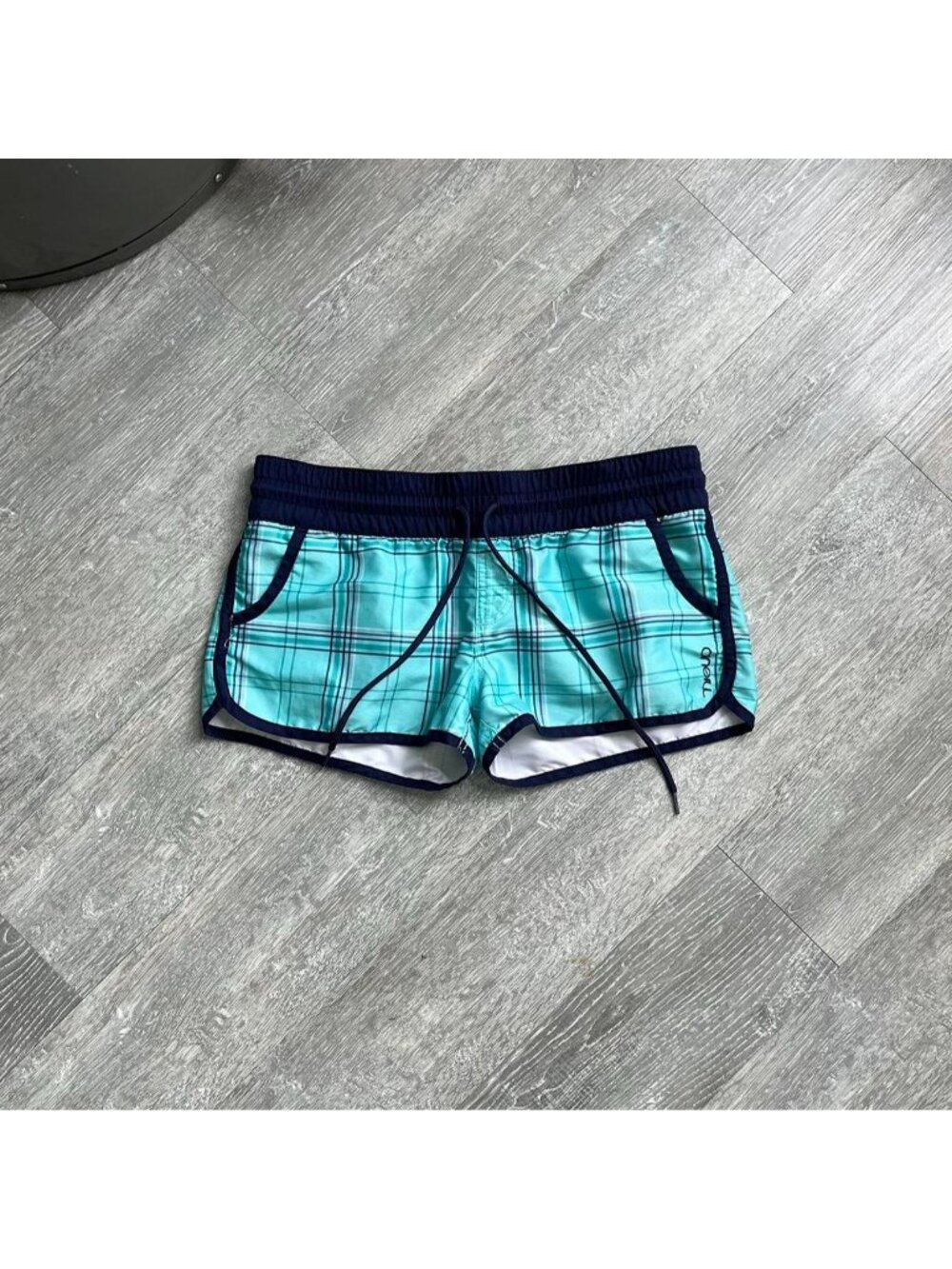 Teal / Navy Blue / White Early 2000’s O’Neill Low-Rise Plaid Board Shorts